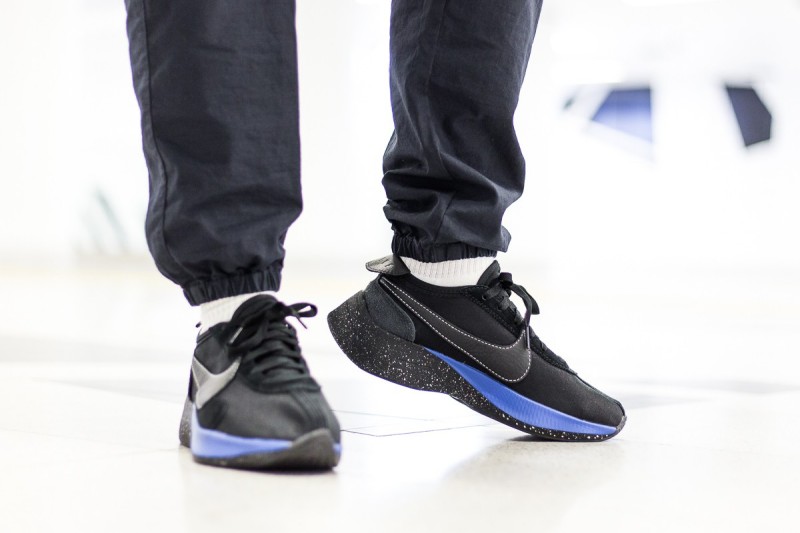 nike moon racer qs review