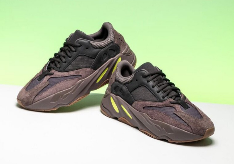 Adidas Yeezy Boost 700 'Mauve' Review